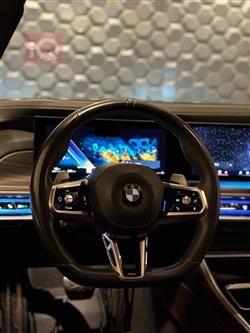 بی ئێم دەبڵیو سیریەس 7